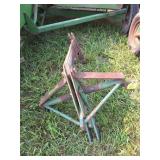 J.D. 22A single shank 3pt ripper