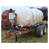 1000 gal water tank trailer with pump and Honda
