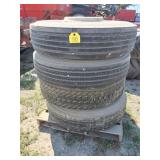 4-truck tires with rims