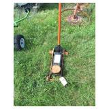 2-ton floor jack