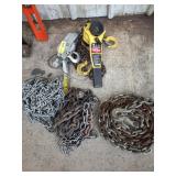 Chains come-a-long and chain hoist