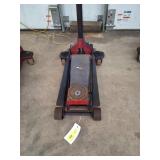 Hydraulic floor jack