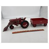 400 Farmall w/massey loader and wagon