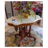 ANTIQUE VICTORIAN MARBLE TOP TABLE