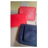 Pyrex Storage Containers with Lids