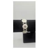 Silver-Tone Flower Motif Stretch Bracelet