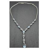 Jewelry Set with Necklace and Drop Earrings