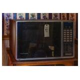 KENMORE MICROWAVE ON FAUX ICE BOX SHELF