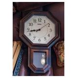 VARIOUS FRAMES & CLOCKS