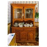 OAK CHINA CABINET