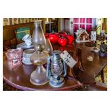 3 KEROSENE LAMPS, 1 LANTERN