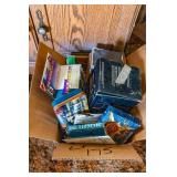 VARIOUS COLLECTIBLES - CARDS - OLD WALLETS