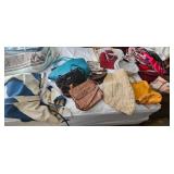 Handbags Tote Bags and Purses Lot