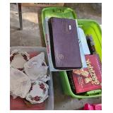Holiday Plates And Assorted Board Games Lot