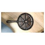 Lodge Cast Iron Cornbread Wedge Pan