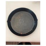 Round Cast Iron Griddle with Pour Spouts