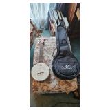 Morgan Monroe Banjo Ukulele with Gig Bag