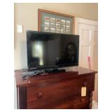 Emerson Flat Screen TV With Stand