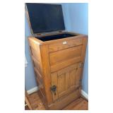 Ice box