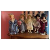 5 dolls