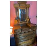 Dresser/ mirror 18x35x71 two pieces