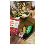 Puzzle etc box lot