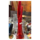 Red vase 21ï¿½