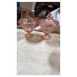 2 pink conpotes