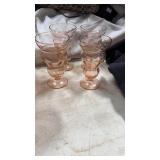 4 ice cream glasses pink depression