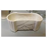 McCoy white planter