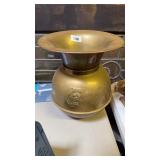Bull Dog Cut Plug spittoon