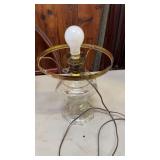Lamp/ no globe