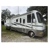 2007 Ford  Daybreak Motorhome, 1-Owner,