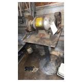 Grinder with table