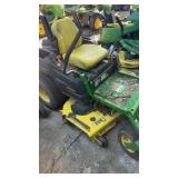 John Deere a 535m  257 hrs 54ï¿½ runs and mows