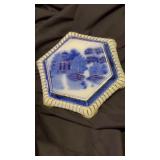 Flow blue trivet