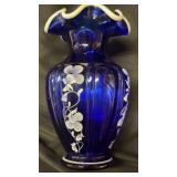 Fenton vase 7ï¿½