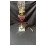Cranberry lamp