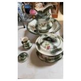 Wash bowl set/ commode etc chipped