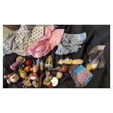 Bonnets/ ornaments