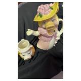 Ms Piggy pitcher/ cup