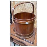 Wooden shaker bucket 19ï¿½/ bottom ring loose