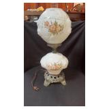 Gone with the wind style parlor lamp