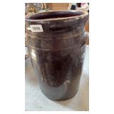 Crock 16ï¿½ tall
