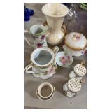 Porcelain grouping