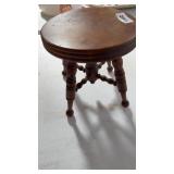 Doll piano stool 8ï¿½