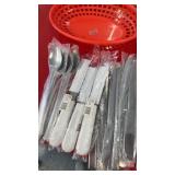 Knives/ spoons