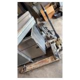 Pallet jack