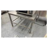Metal table 34x28