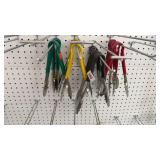 Tongs